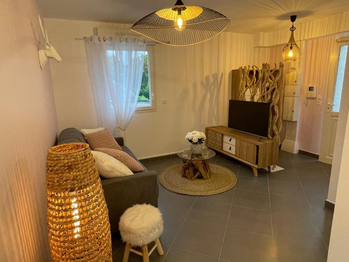Studio Calme Et Cosy Saint-Julien-les-Villas Екстериор снимка